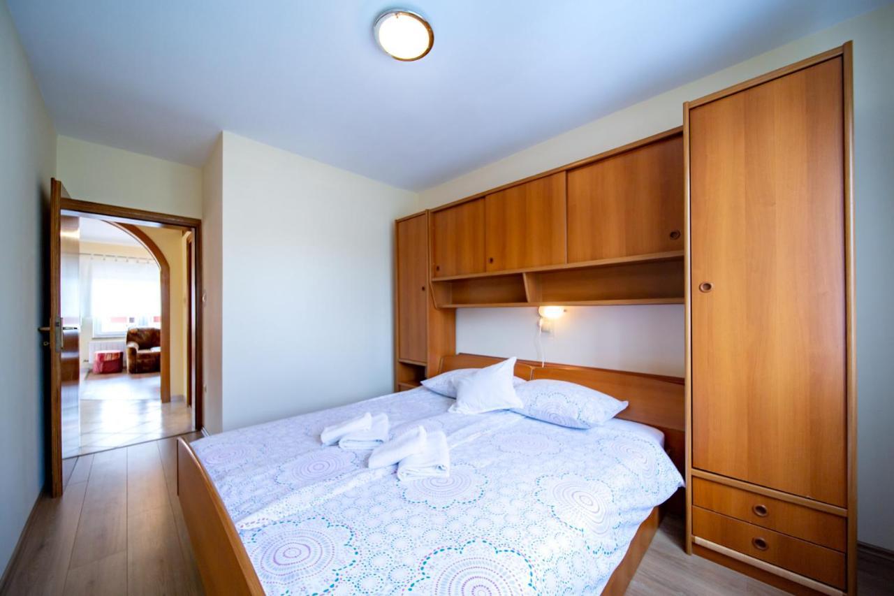 Kastell Apartments Lopar Exterior foto